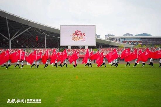 小舞大雷泳衣图片